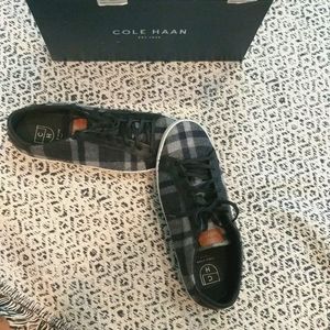 Cole Haan Grey Plaid Sneaker Shoe 10